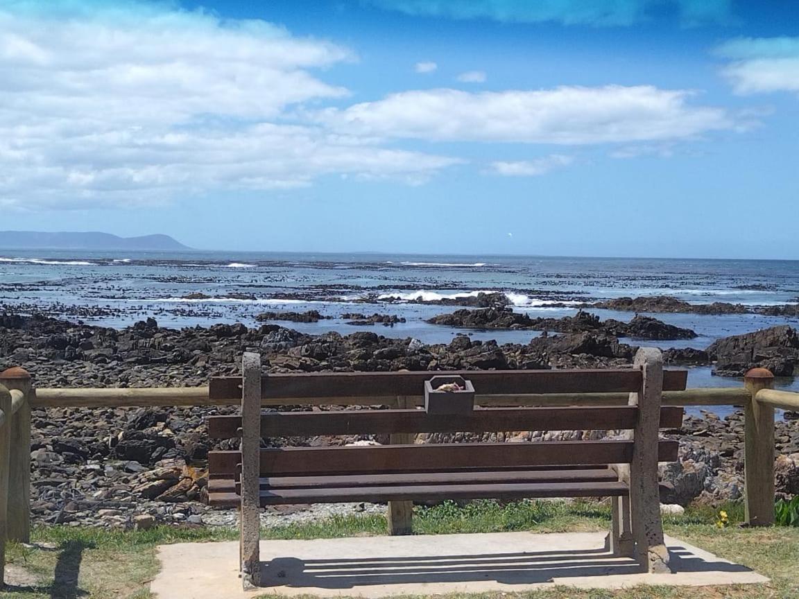 Matshana Lodge Hermanus Eksteriør billede
